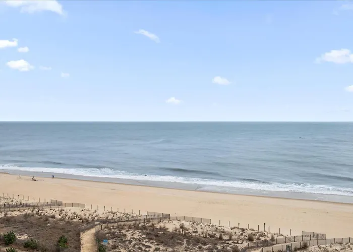 1 Bedroom Oceanfront Condo, Steps To The Beach! * Ocean City